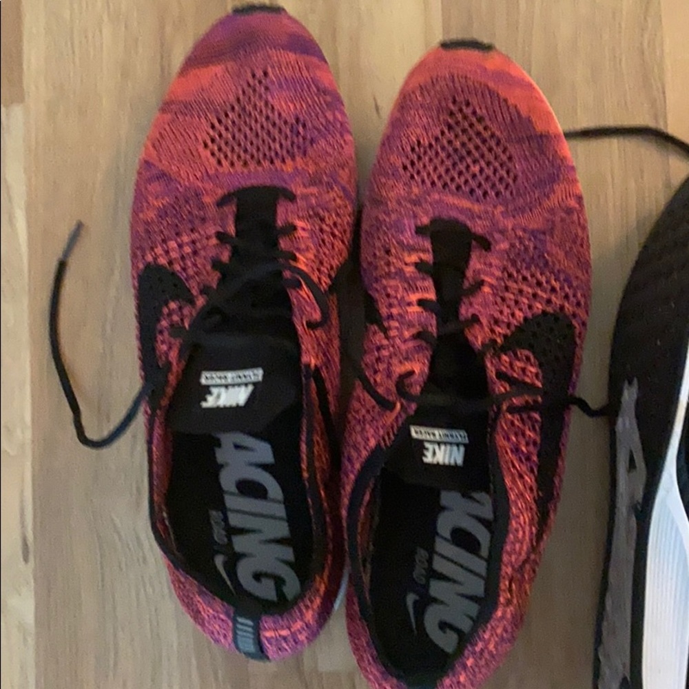 Nike Flyknit Racers ( 2pairs) - Picture 8 of 13